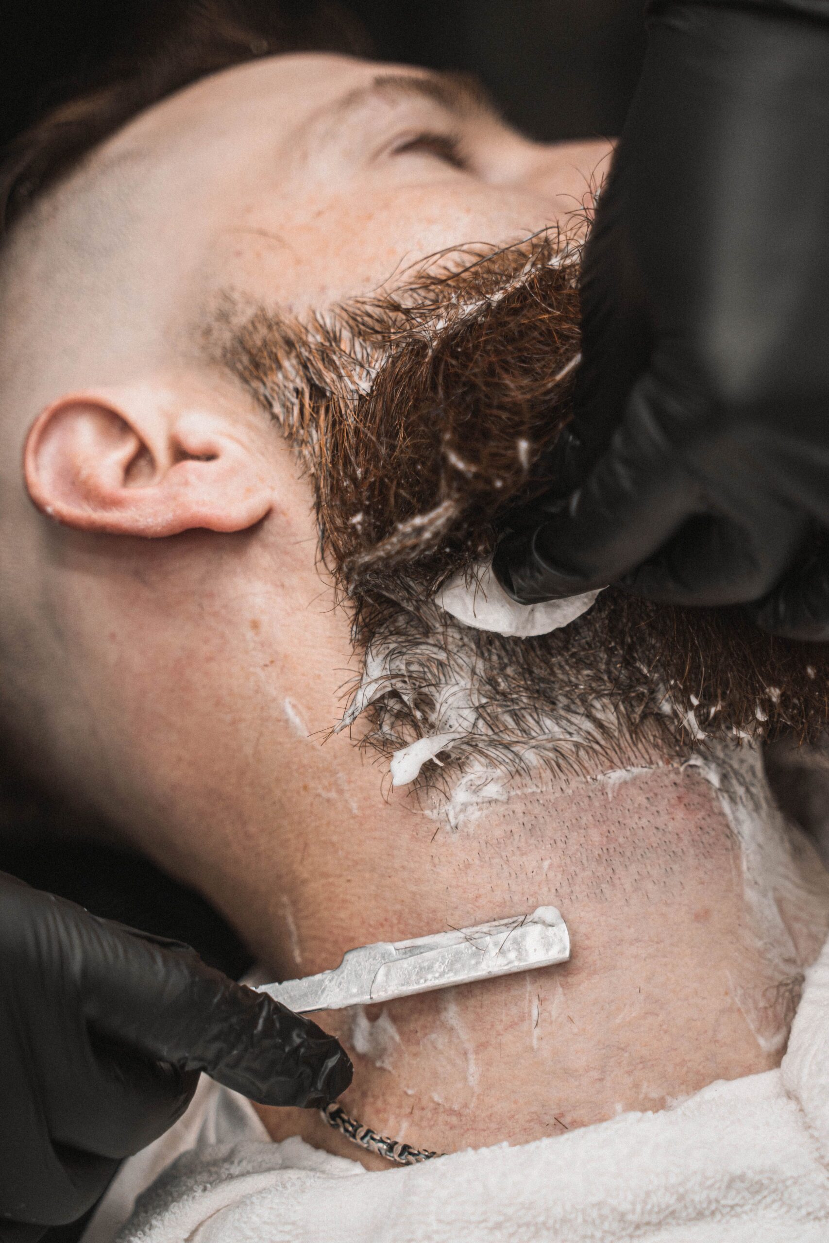 Straight razor shave at Knucklehead Barbershop